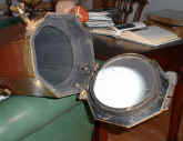 Foucault telescope, primary mirror in housing.jpg (270548 bytes)