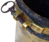 Junod's boot, Charriere, screw detail.jpg (69365 bytes)