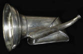 http://antiquescientifica.com/ear%20trumpet,%20Bonnafont%20type,%20silver.jpg