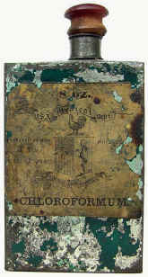 field surgeon's companion, chloroform tin.AP.jpg (83655 bytes)