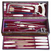 surgical set, Snowden, Cohn, ivory, case full open.jpg (160414 bytes)